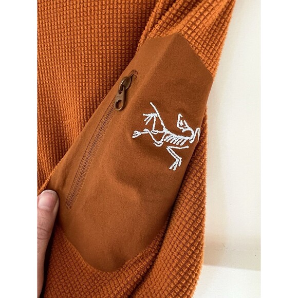 Arc’teryx DELTA LT ZIP NECK MENS Orange Grid Thermal Fleece 1/2 Zip Size small - Picture 4 of 8